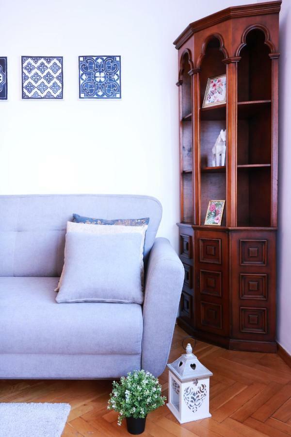 Apartment Cozy And Great Location By Cooee Warsaw