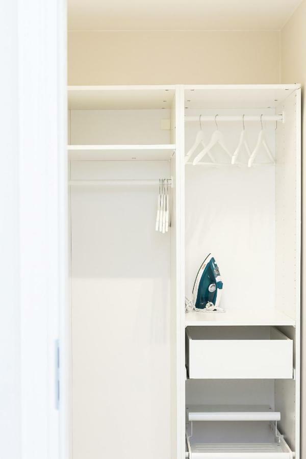 Aura Sky By Renters *
