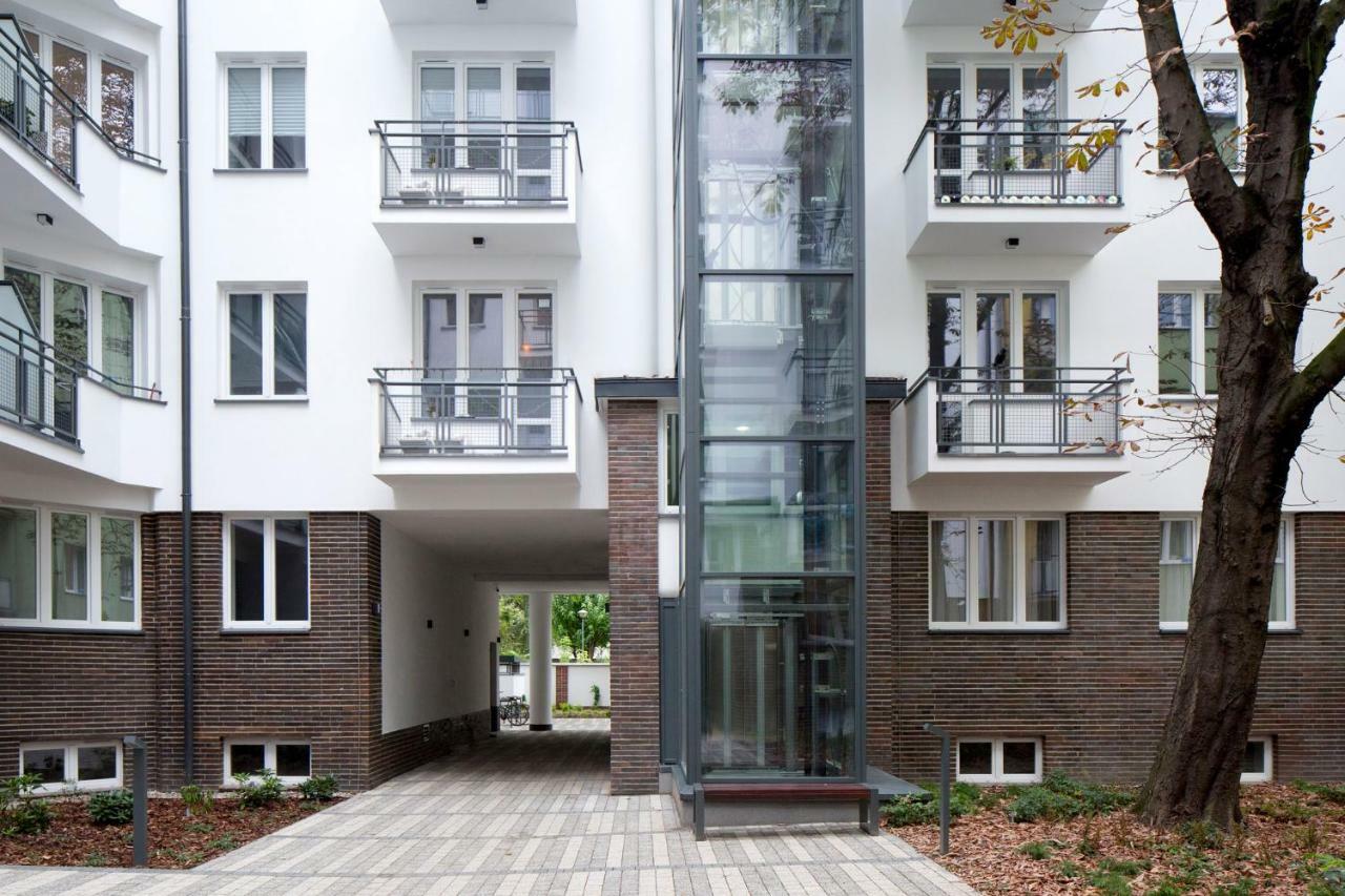 Clicktheflat The Rising Museum Apartment Warschau