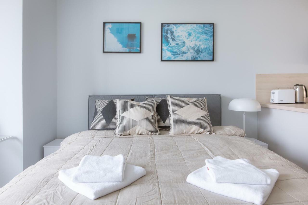 Apartment Jaktorowska Bright Warsaw
