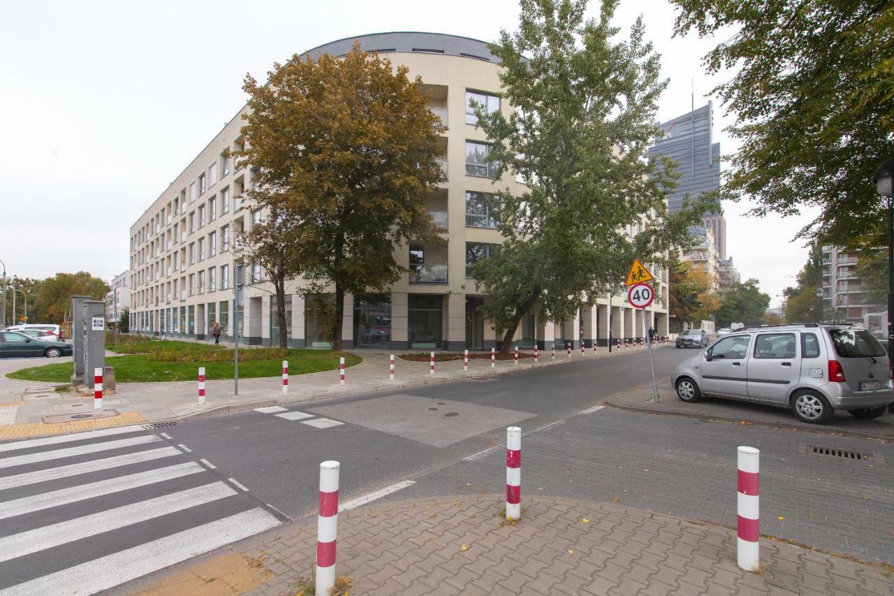 Apartment Jaktorowska Bright Warsaw