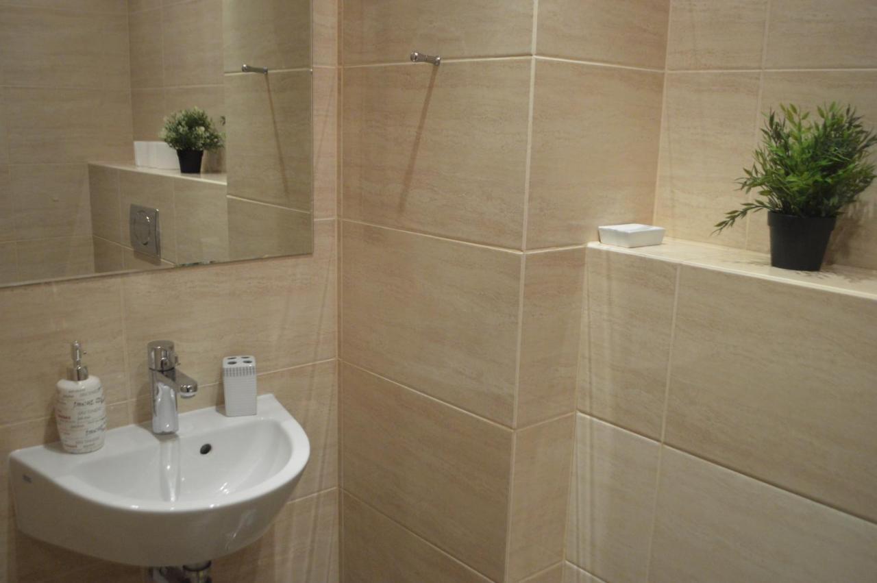 Dekart Arkadia Apartment