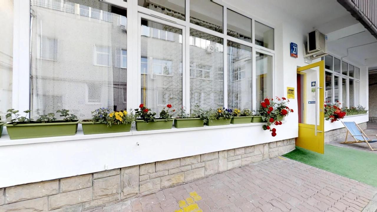 Nhà trọ Press Warsaw