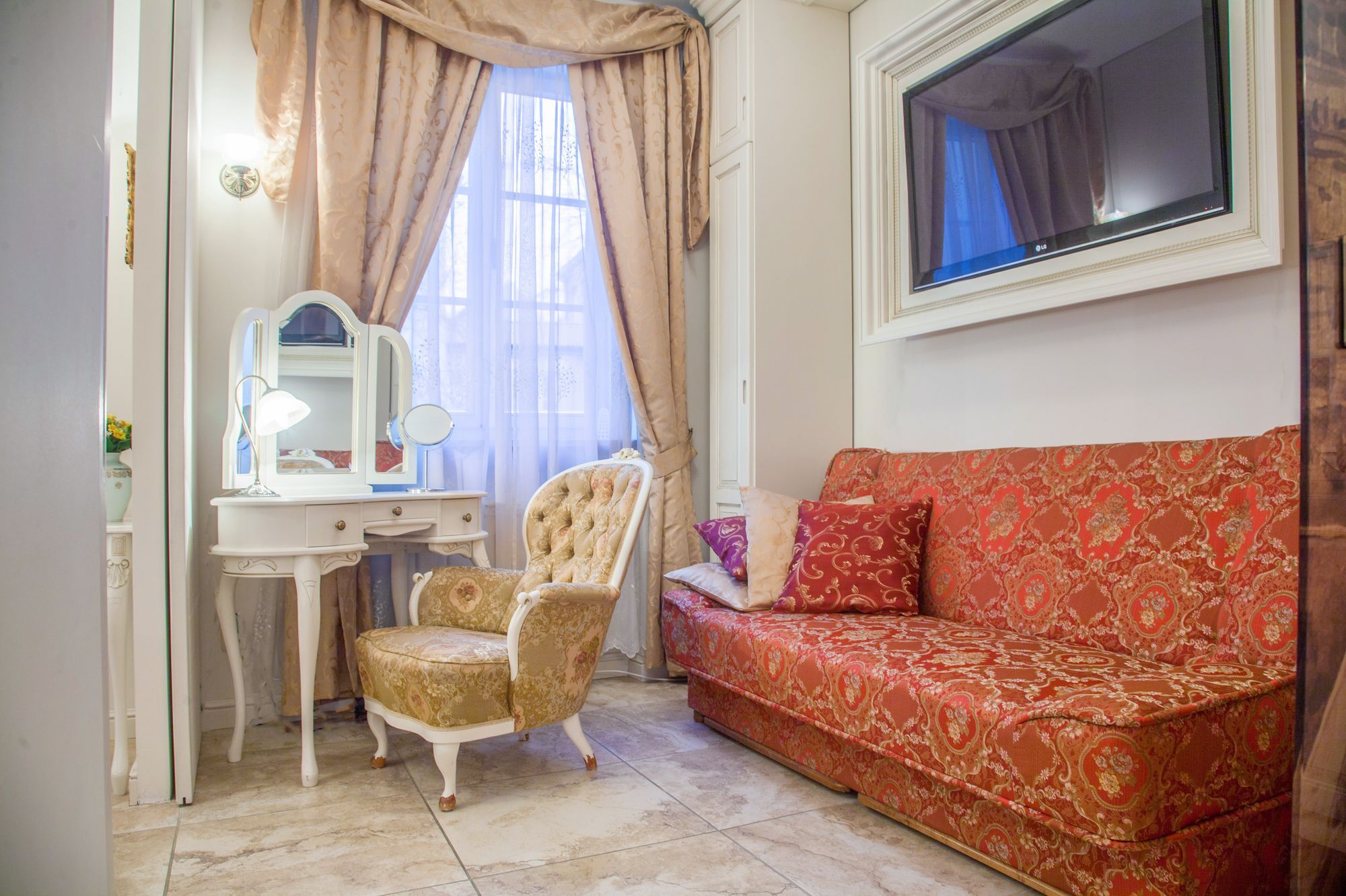 Empire Apartament Warszawa