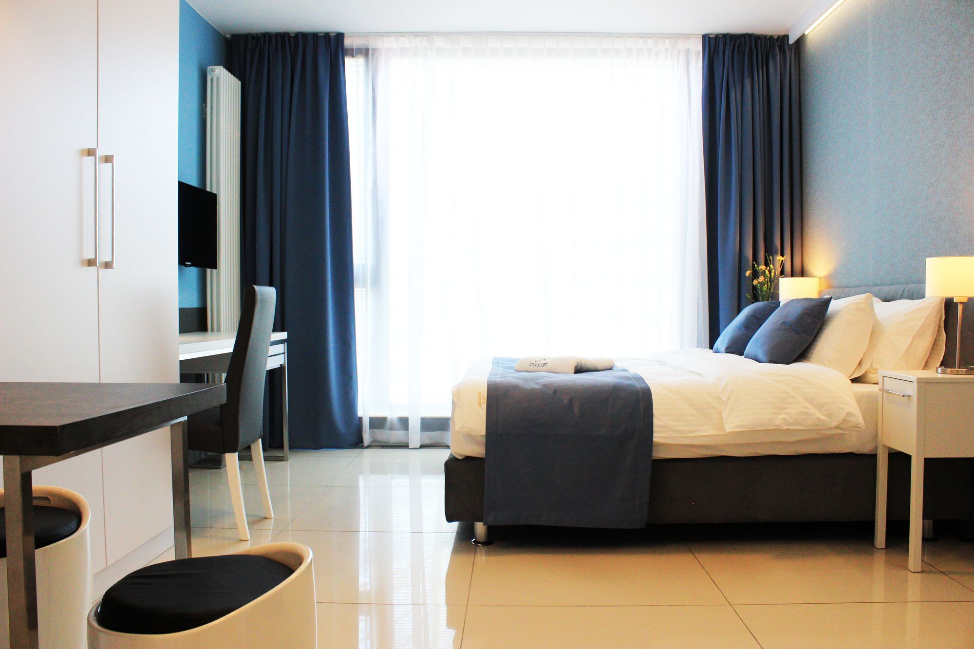 Jessapart - Triton Park Apartment Warsaw