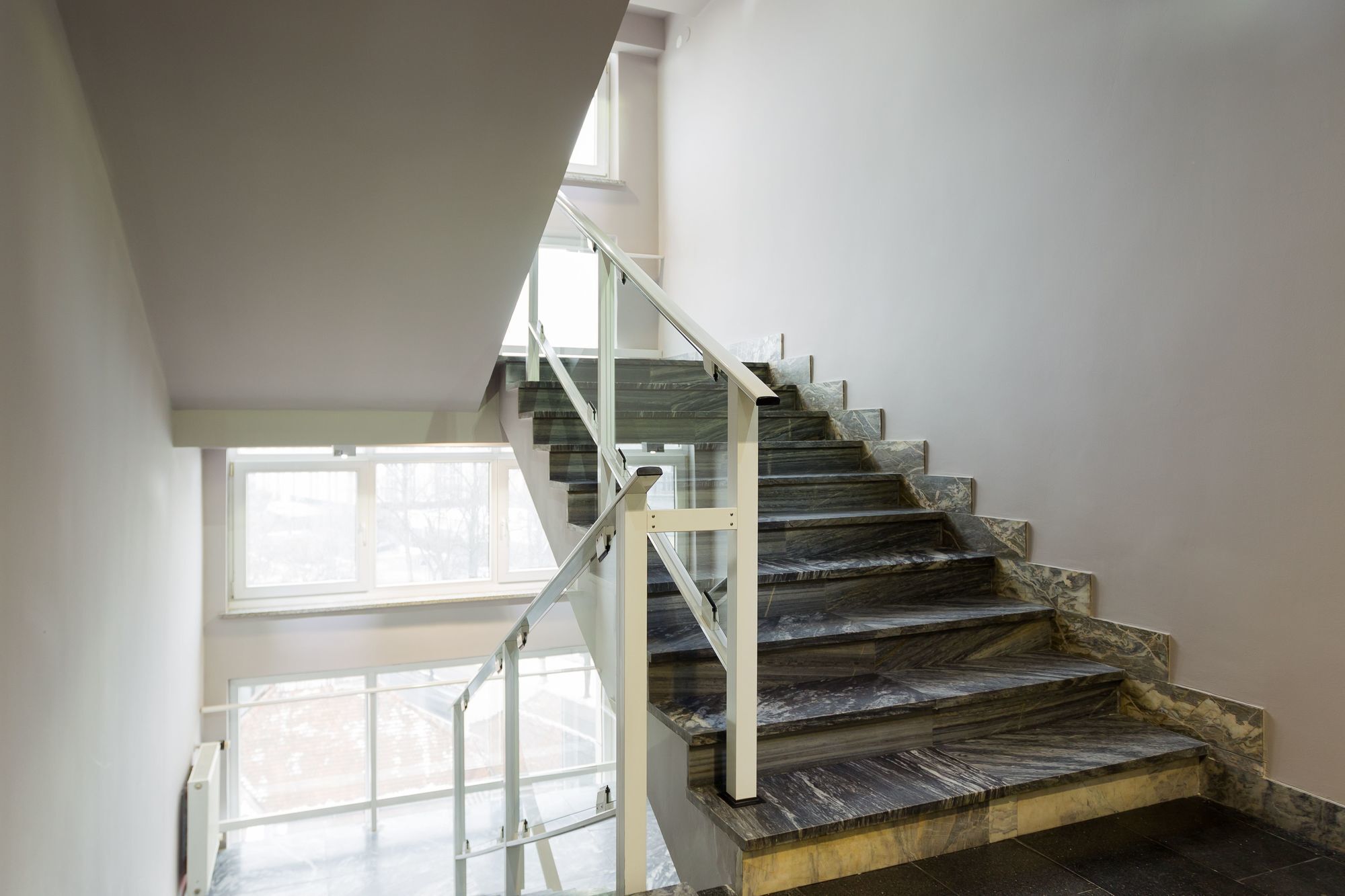 Belwederski 3* Warsaw