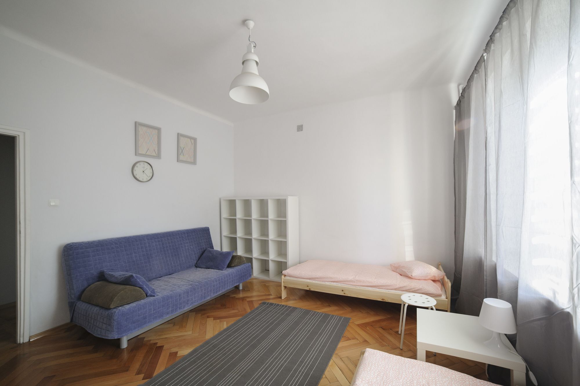Apartment Blues House *
