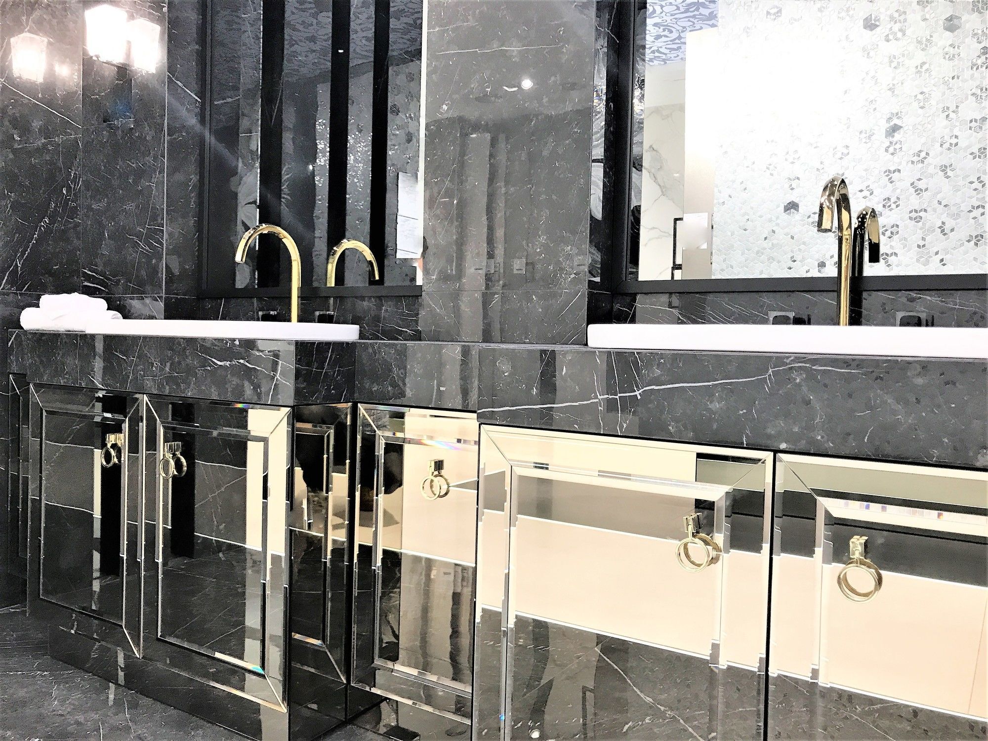 Luxury Collection Mondrian Market Square *