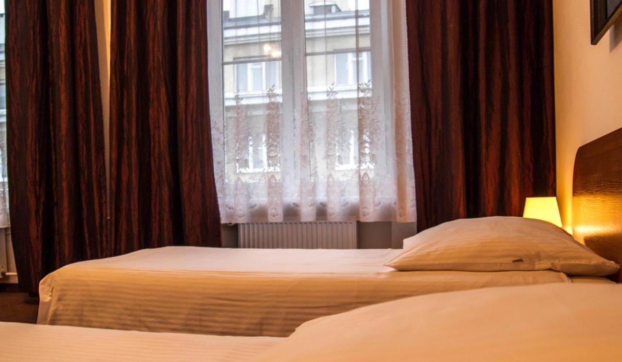 Mazowiecki Hotel