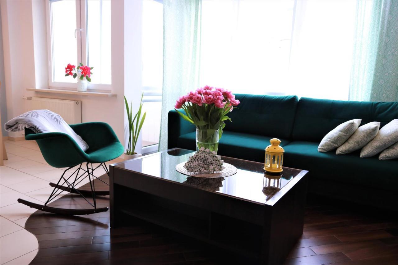 Căn hộ Stylish And Spacious By Cooee *