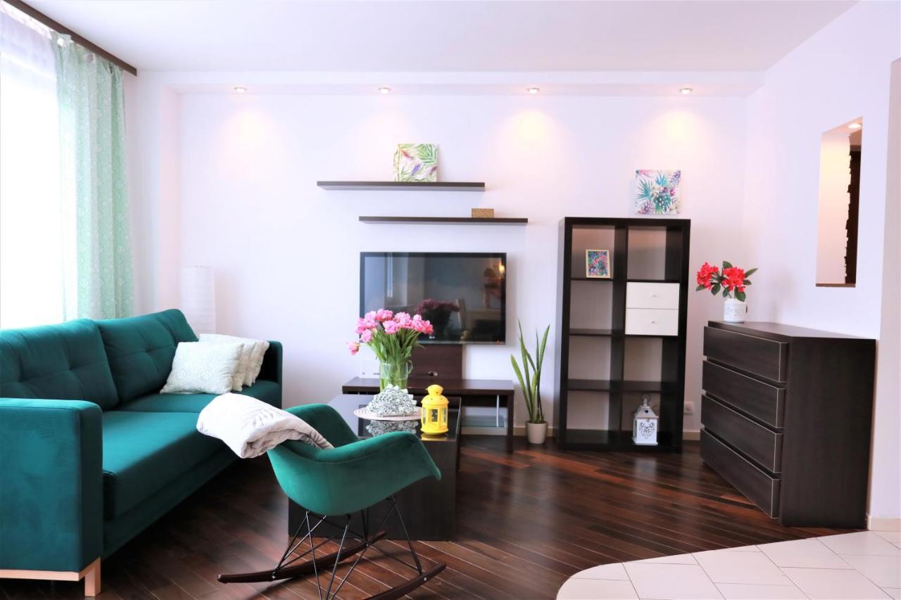 Căn hộ Stylish And Spacious By Cooee Warsaw
