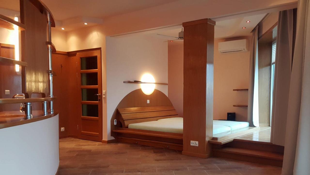 Apartment 2