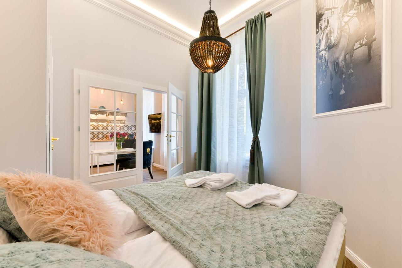 Leo De Lux Apartment *