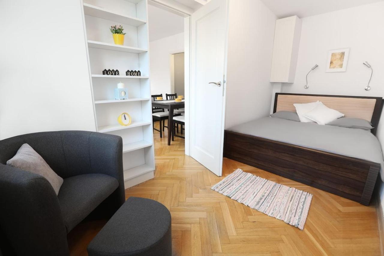 Bright And Charming- Golden Apartments- Old Town Warsaw