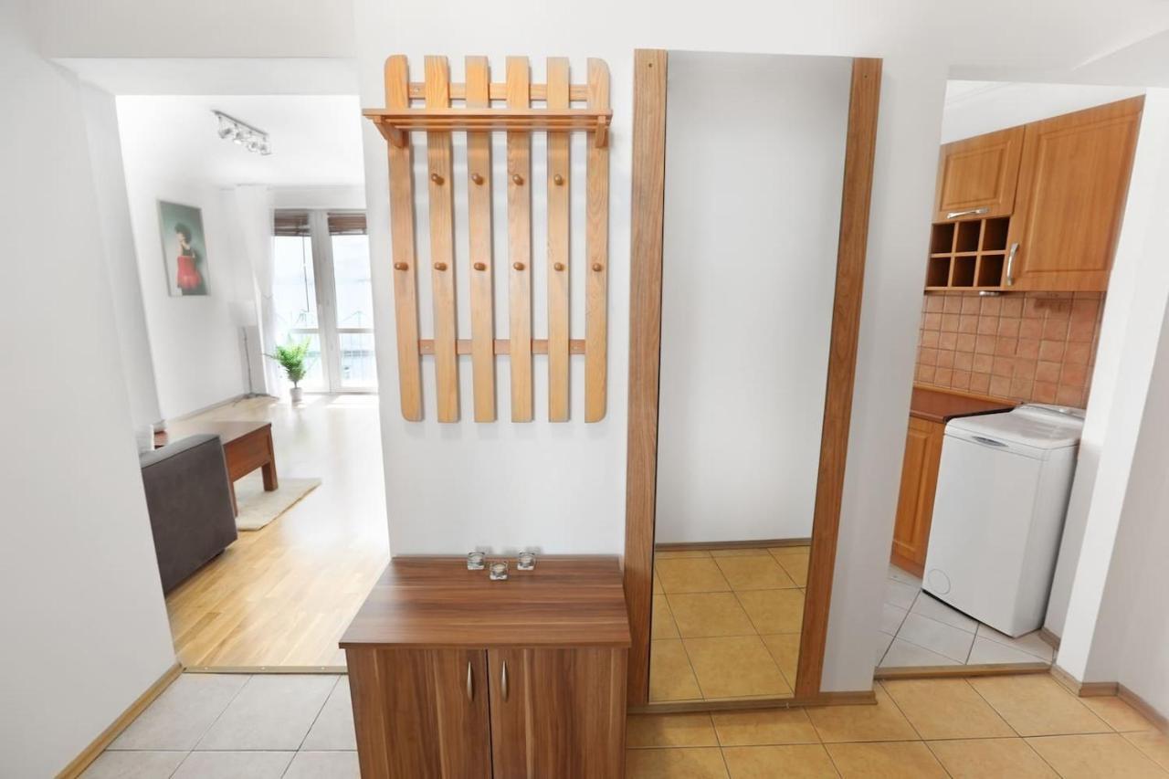 Cosy And Bright- Golden Apartments- Old Town Apartment *