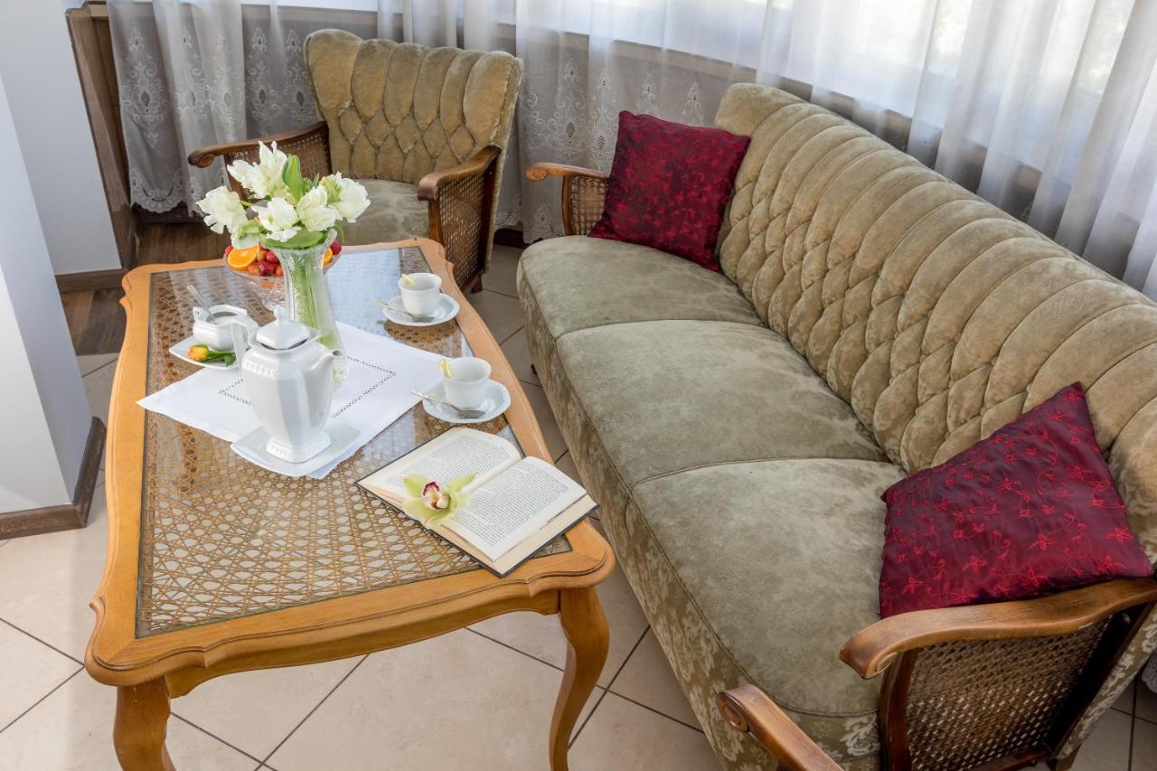 My - Czarny Kot Bed & Breakfast