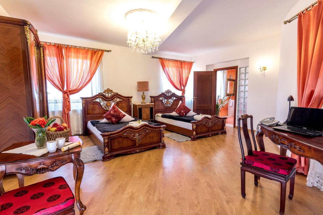 My - Czarny Kot Bed & Breakfast 3*