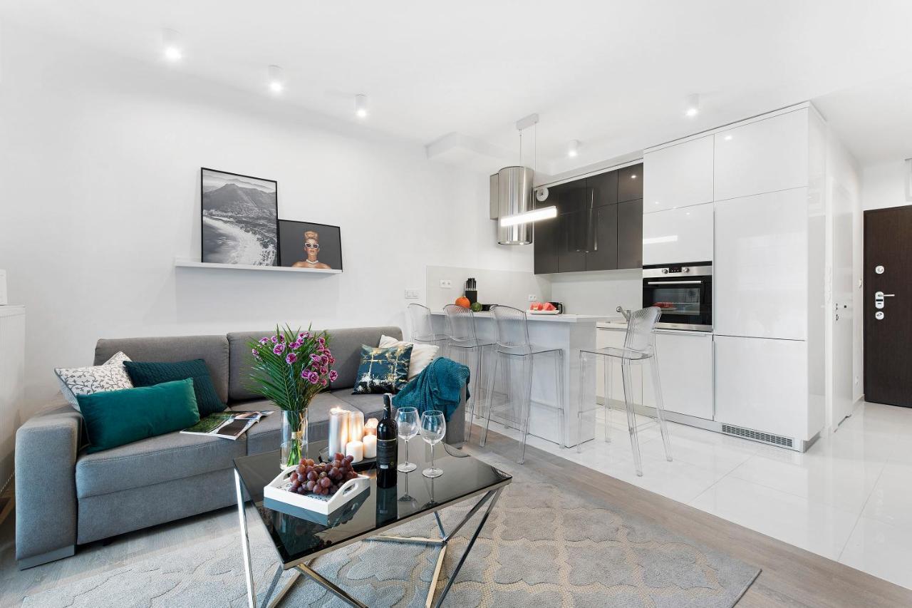 Plac Bankowy Serviced Apartament *