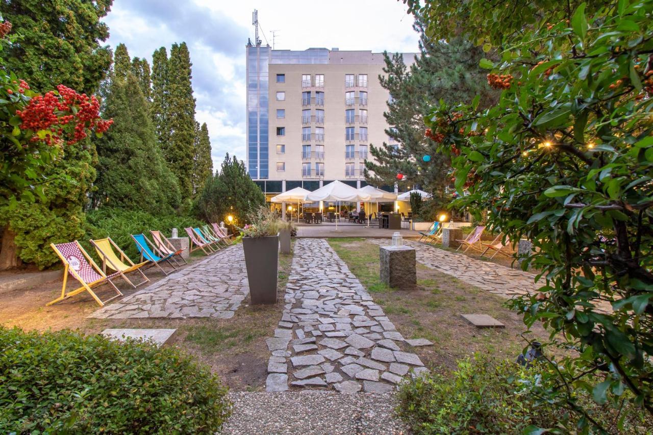 Novotel Airport 4* Warsaw