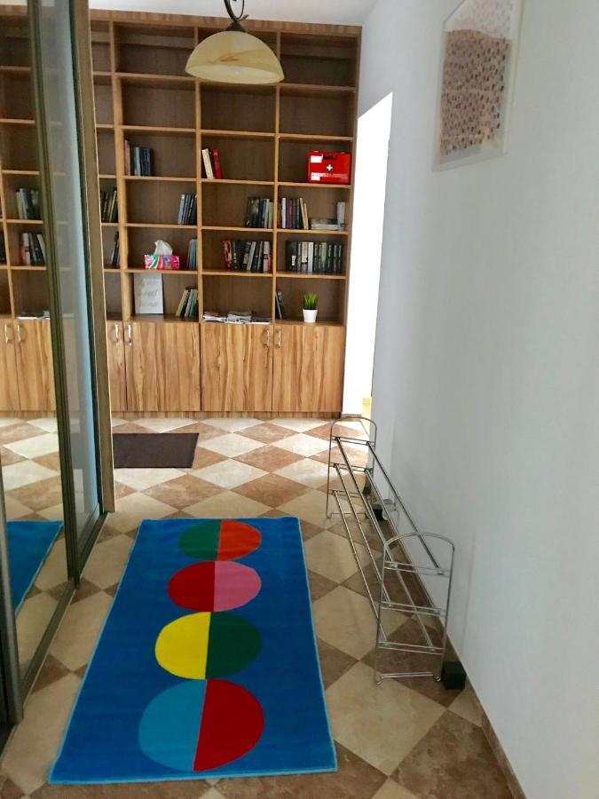 Warszawa, 2 Pokoje, Balkon, Blisko Centrum Onkologii, Novum, Wifi Warsaw
