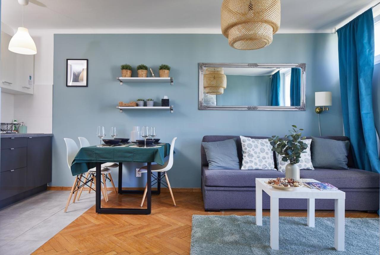 Park Mirowski Apartment *