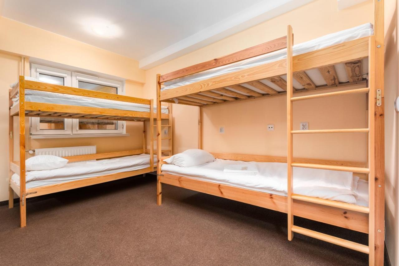 Luxhostel24