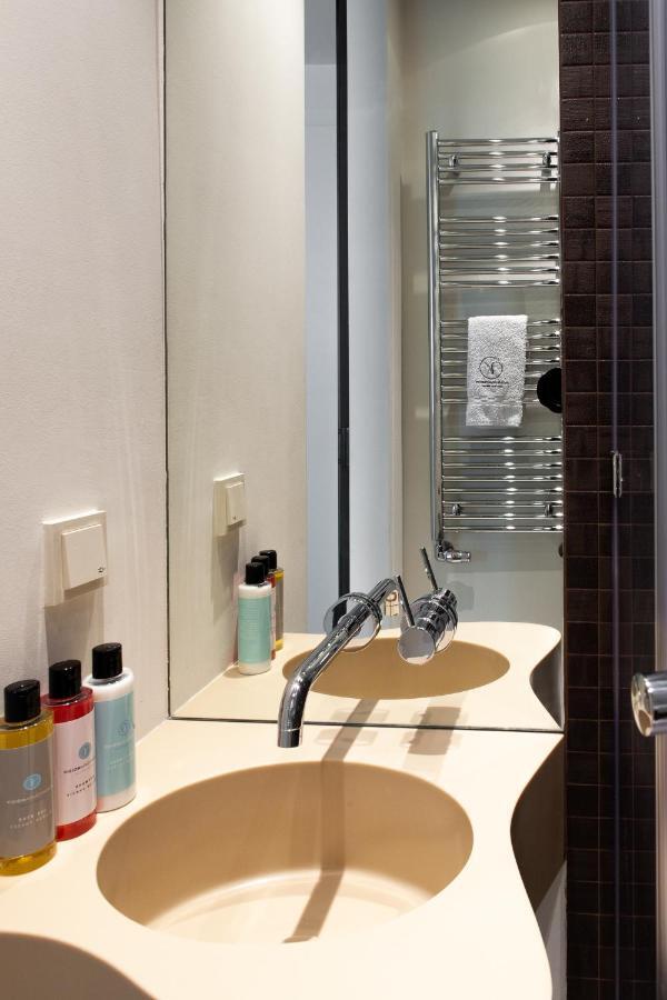 Visionapartments Grzybowska * Warsaw