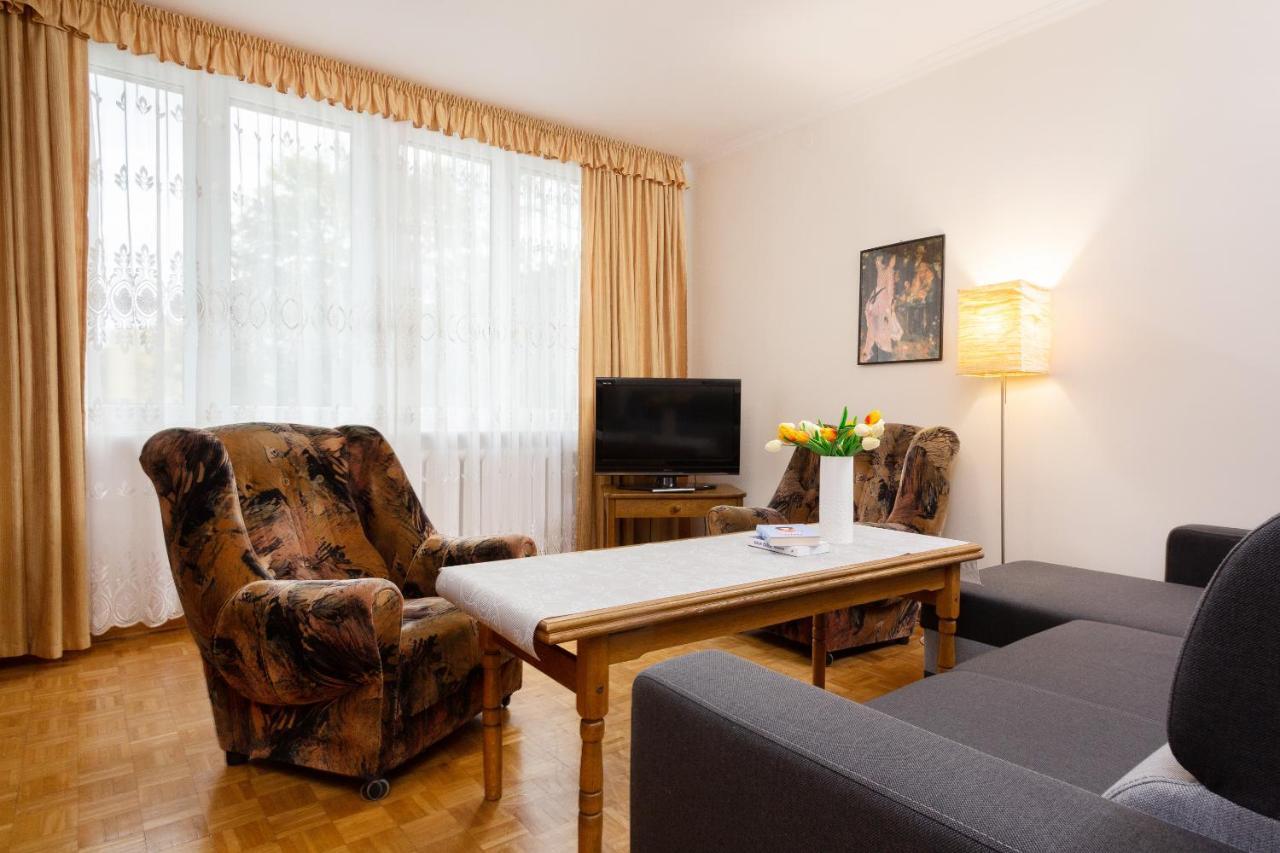 Apartment Comfy & Spacious By Renters