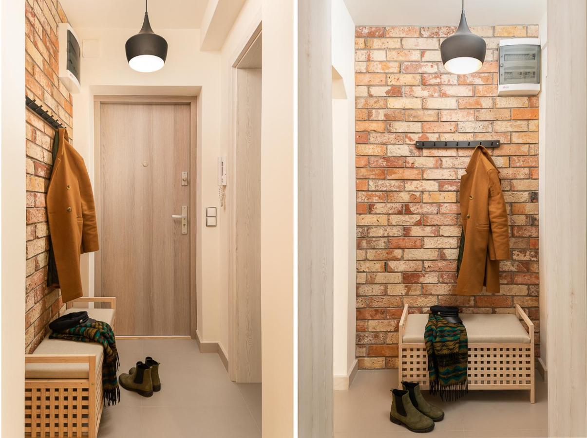 Rent Like - Prosta 2/14 Warsaw