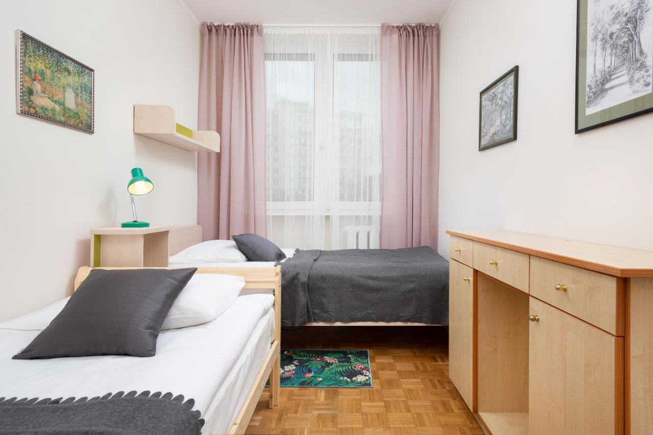 Apartment Comfy & Spacious By Renters