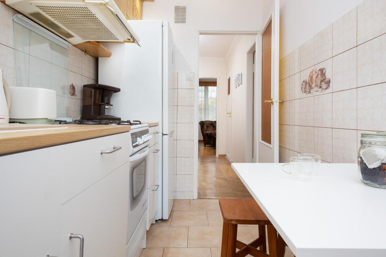 Apartment Comfy & Spacious By Renters *