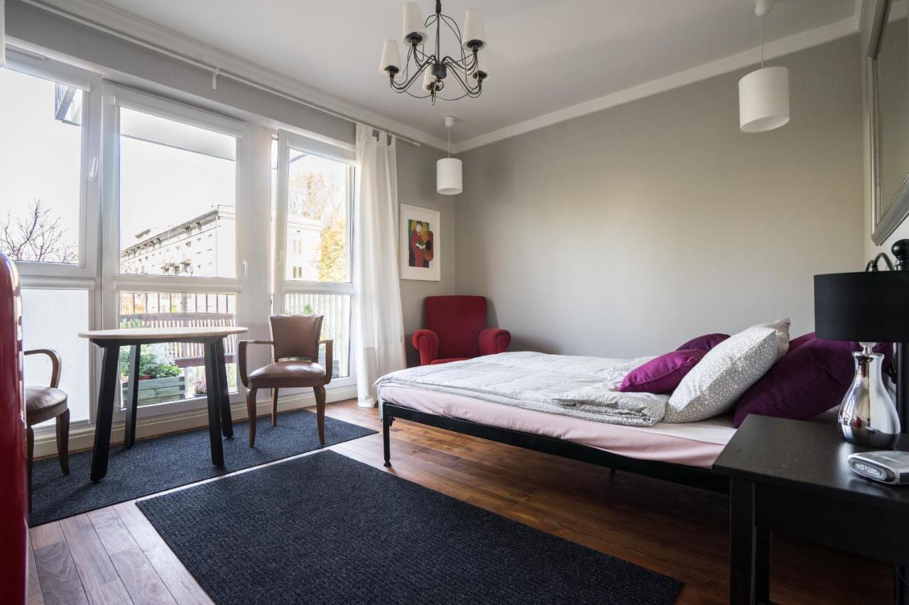 Saskasummer Apartment Warsaw
