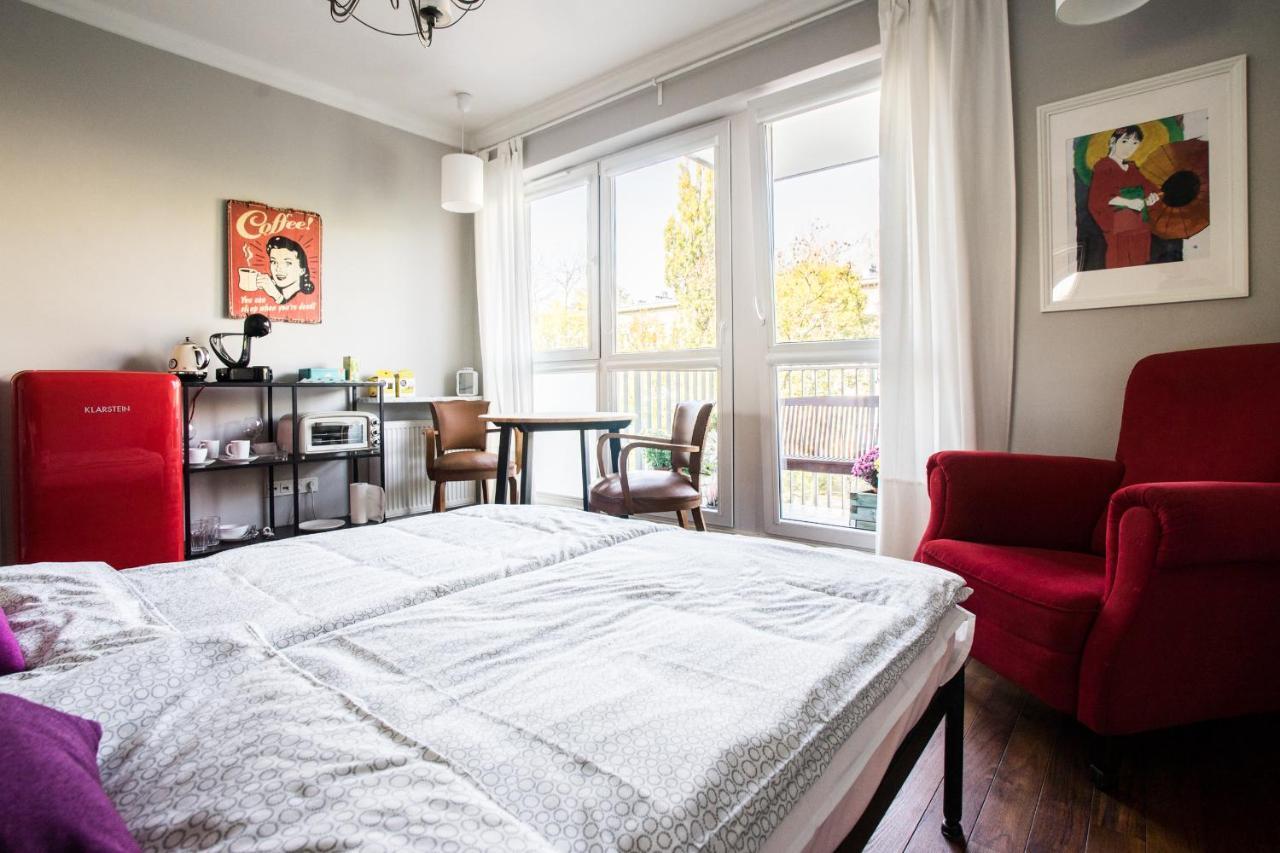 Saskasummer Apartment Warsaw