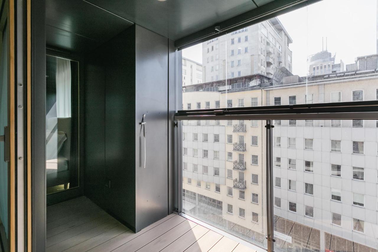 Modern Business In City Center Apartment *