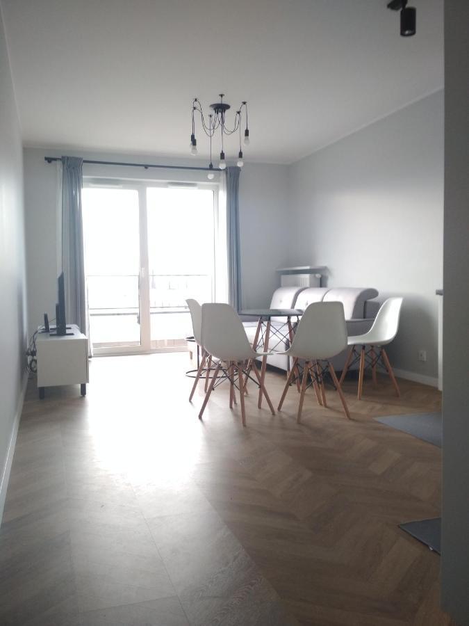 Apartment Airport 3rooms New With Parking *