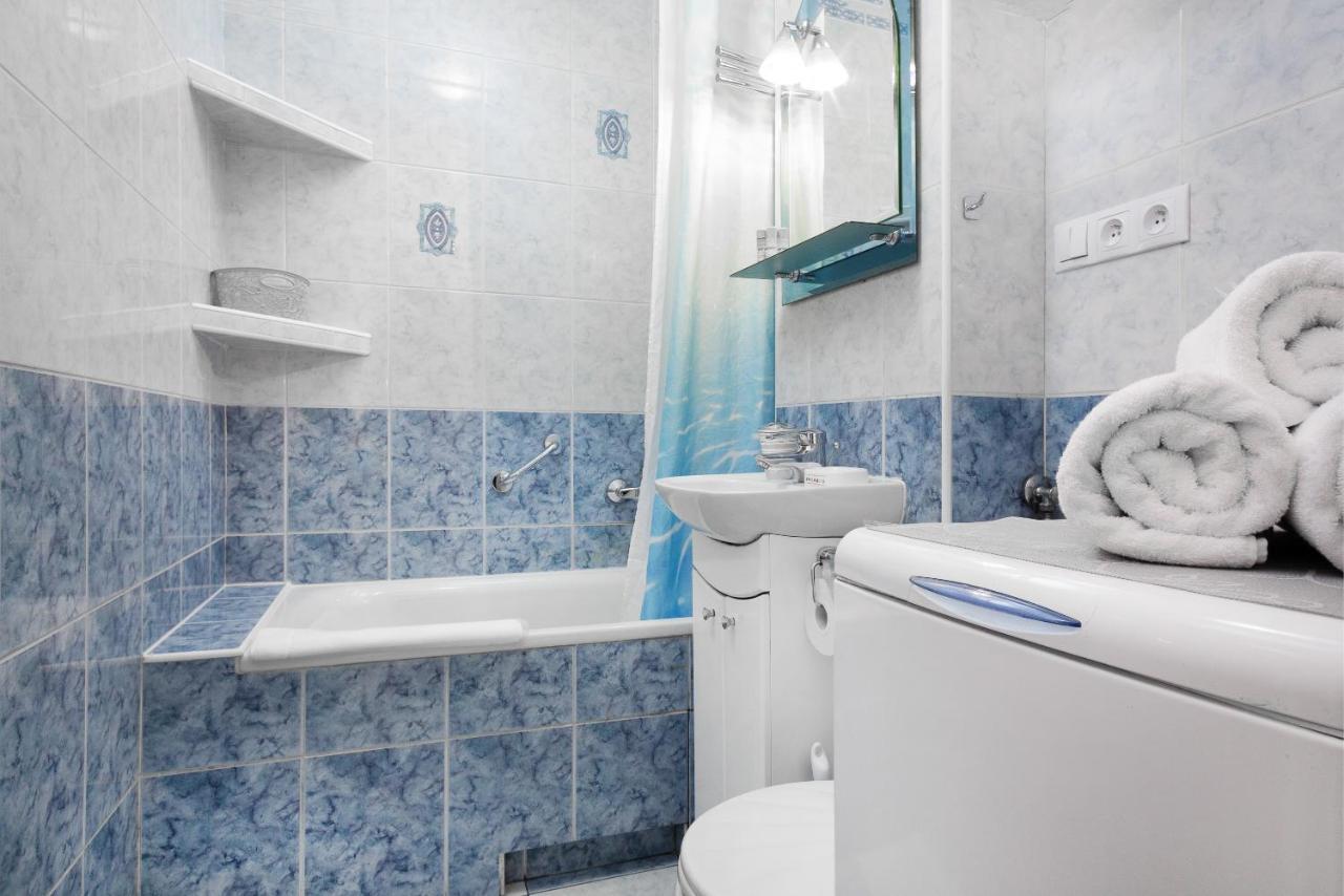 Comfy & Spacious By Renters Apartment Warsaw