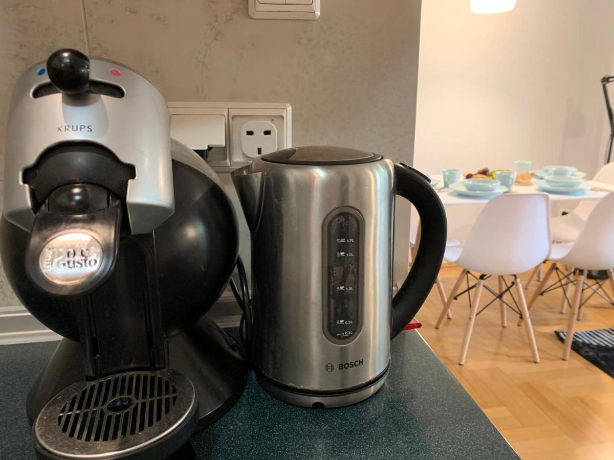 Modern 1br Flat In Heart Of With Parking Apartment *