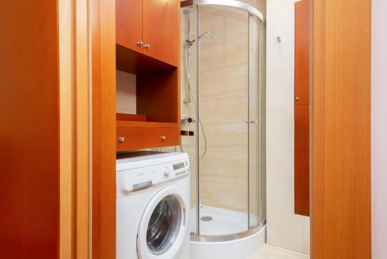 Two-bedroom Family Esperanto Next To Klif By Renters * Warsaw