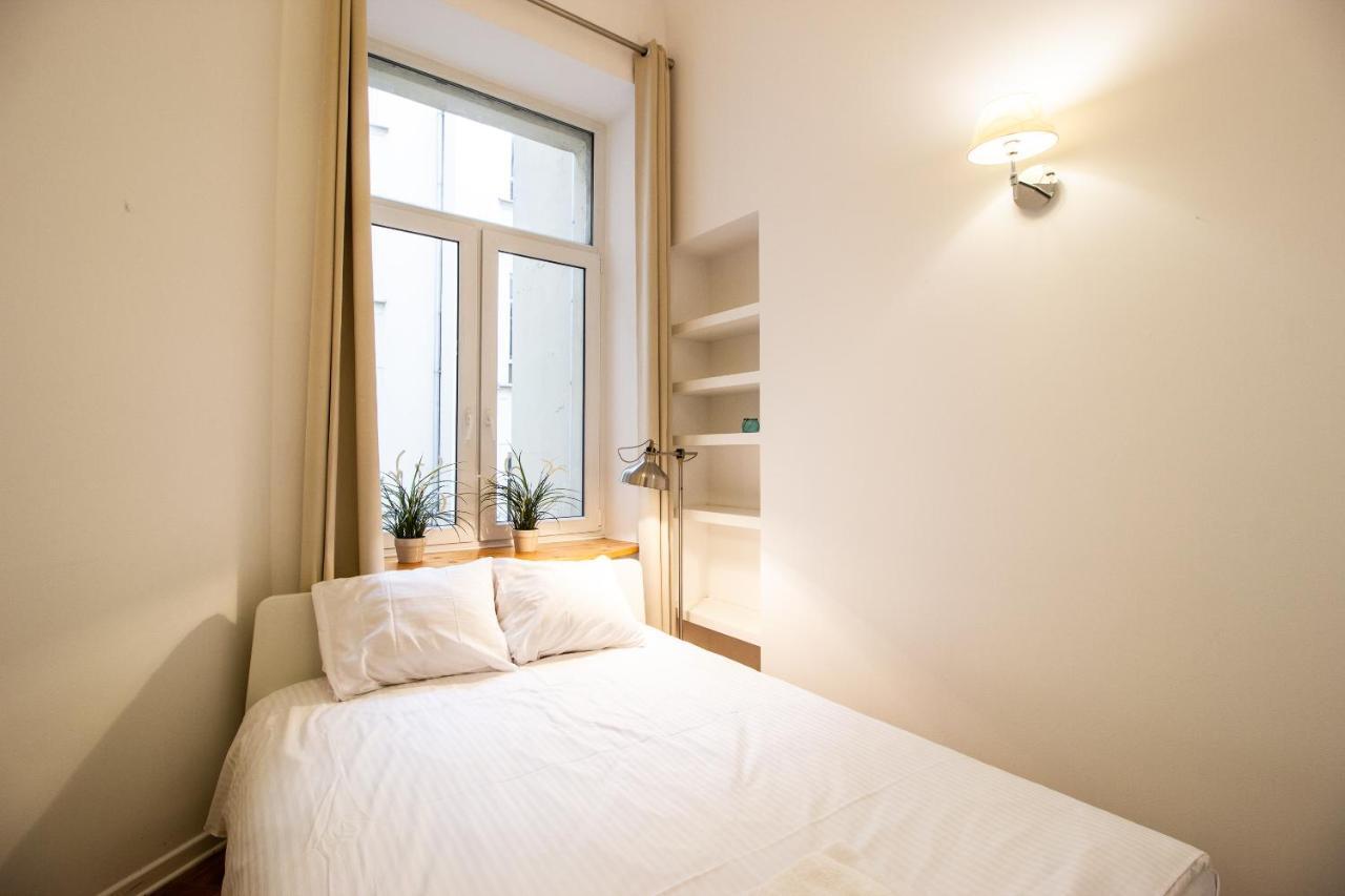 Kopernika Srodmiescie Apartment *