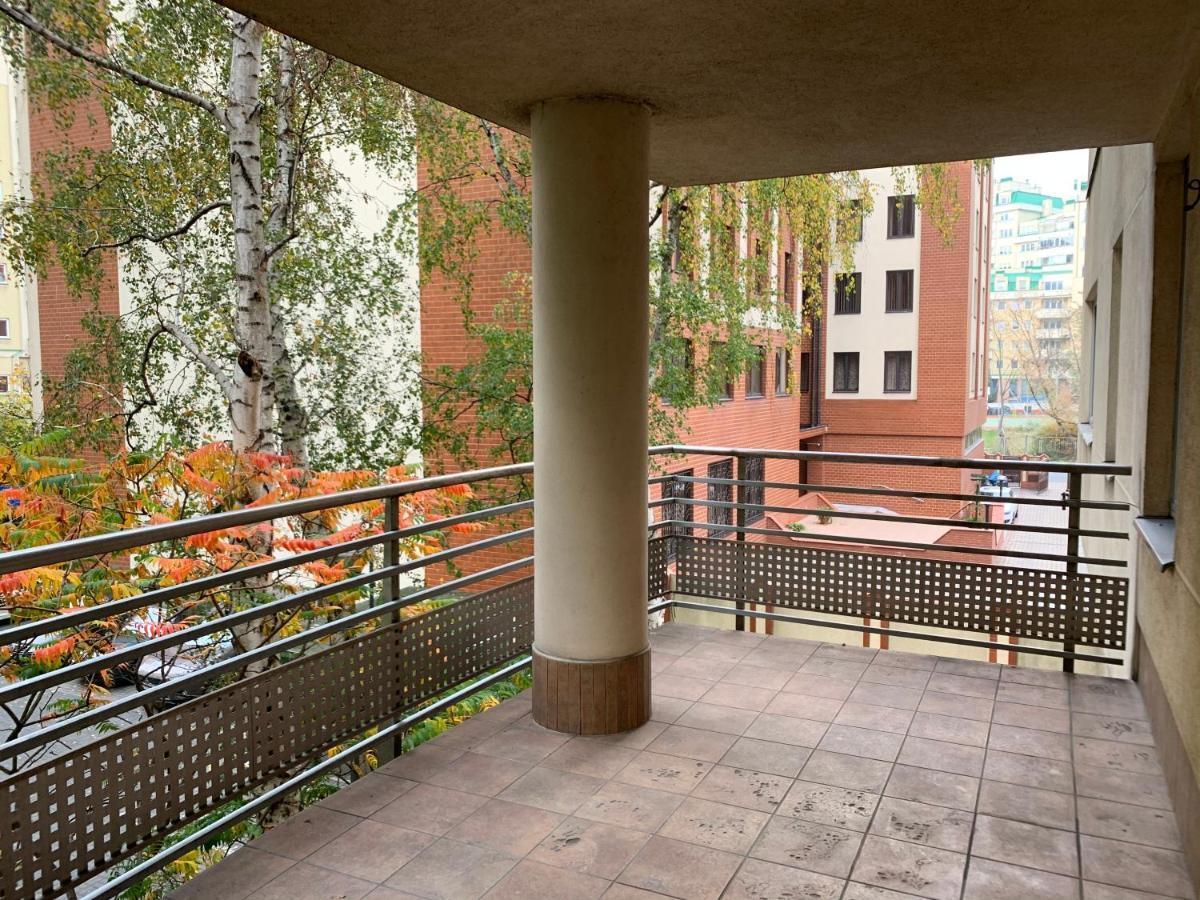 Apartment Modern 1br Flat In Heart Of With Parking Warschau