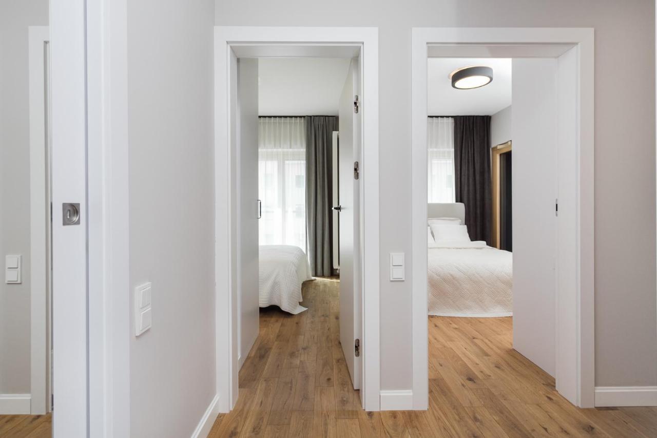 Modern Business In City Center Apartment Warsaw