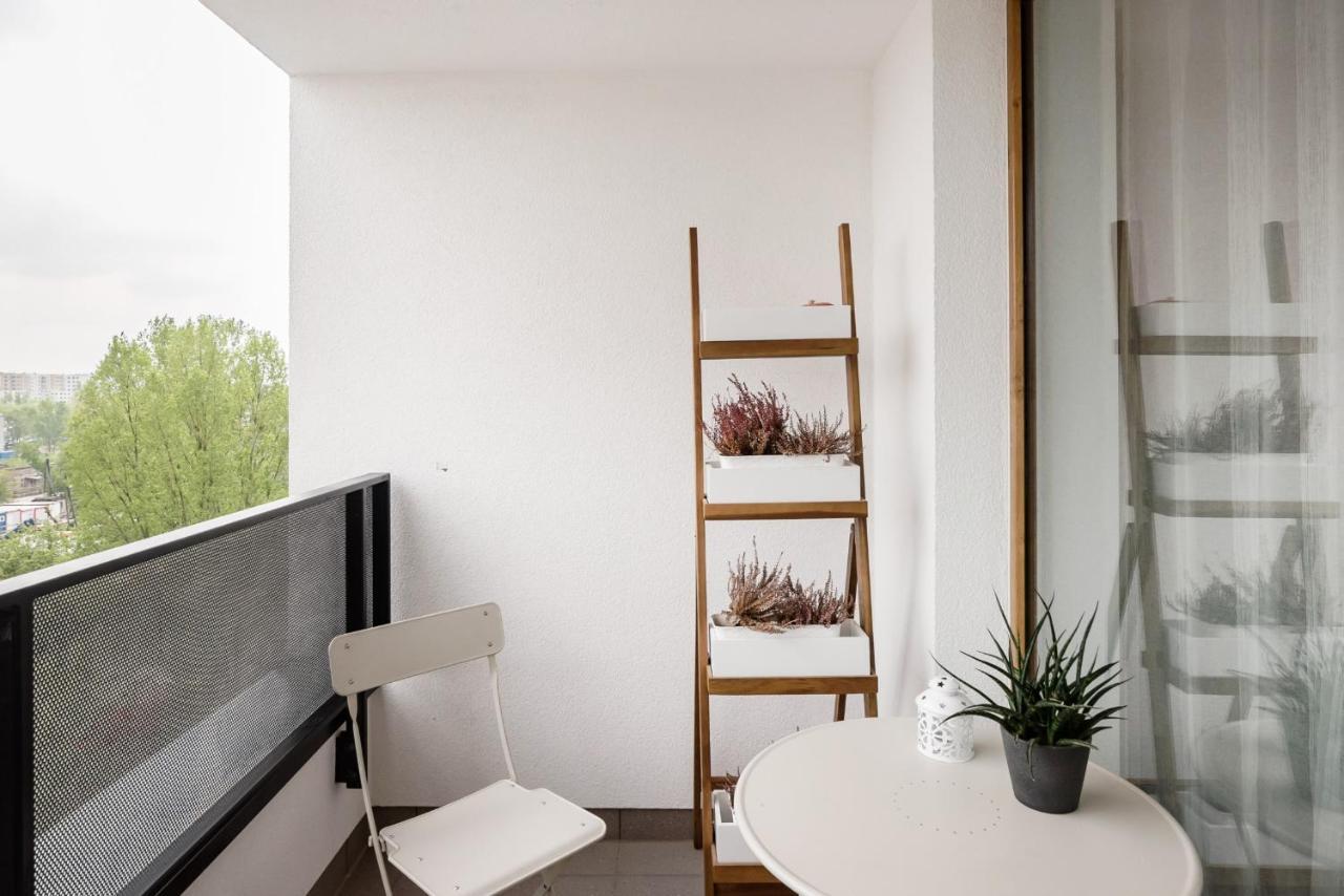 Apartment M&r Apartament: Premium Airport With Self Check-in *