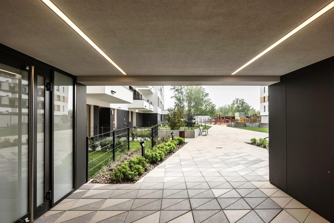 Apartment M&r Apartament: Premium Airport With Self Check-in Warsaw