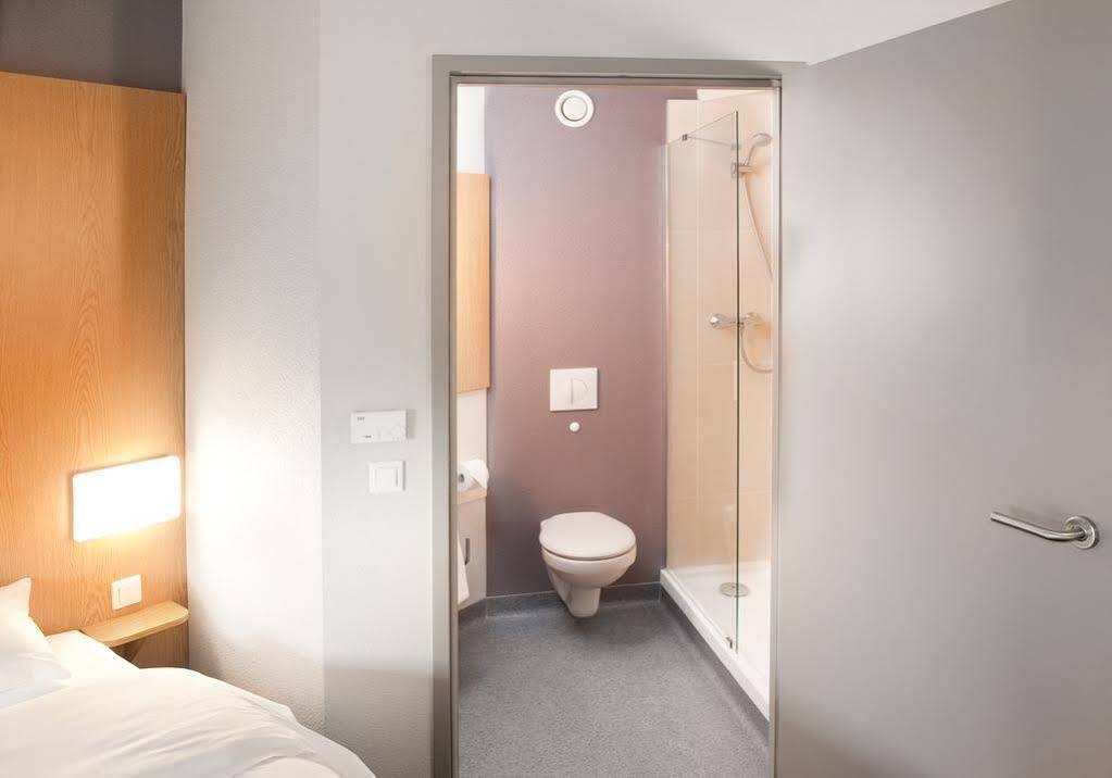 Hotel Warszawa-okęcie