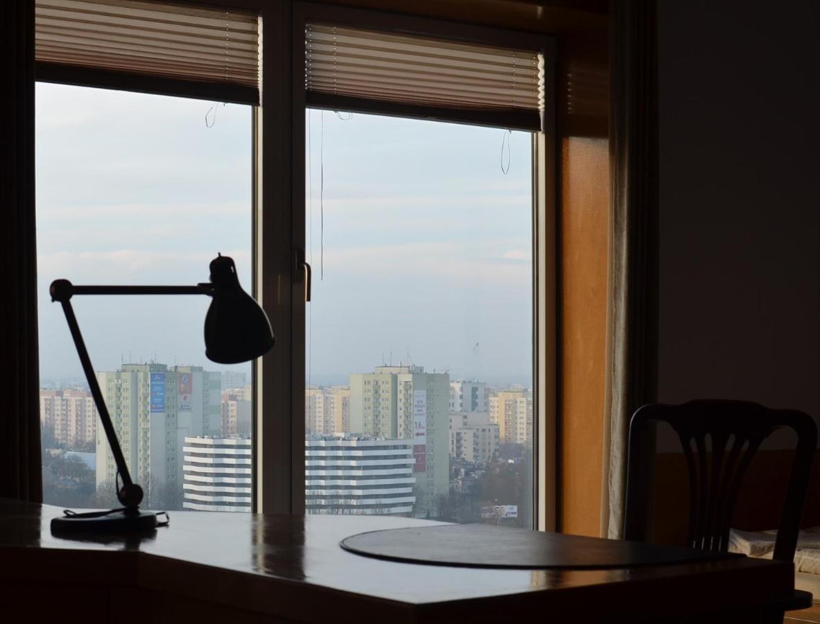 Apartment 4