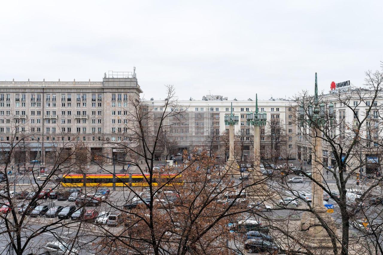 Sleepwithus Plac Konstytucji 3