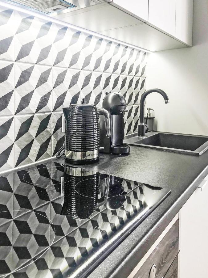 Grochowska 282 By Homeprime Apartment Warsaw