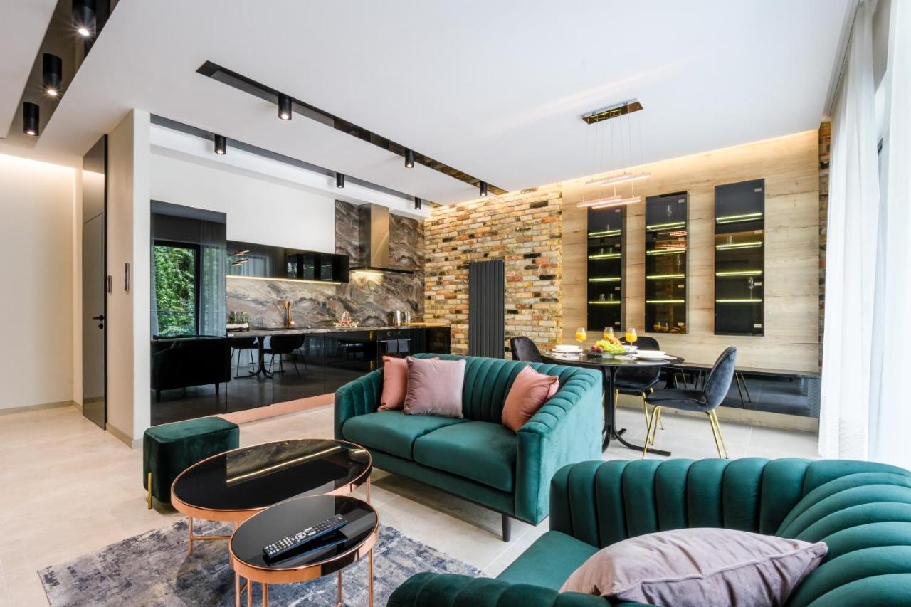 Zlota Luxury Apartamento *