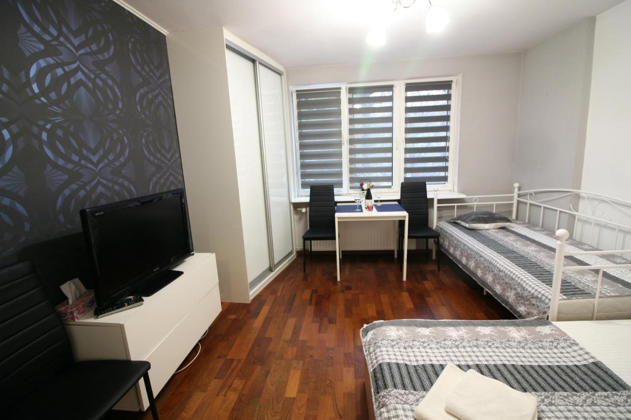 Twarda Apartment Warsaw