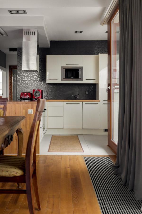 Apartment Hlonda Deluxe With Terrace Warsaw